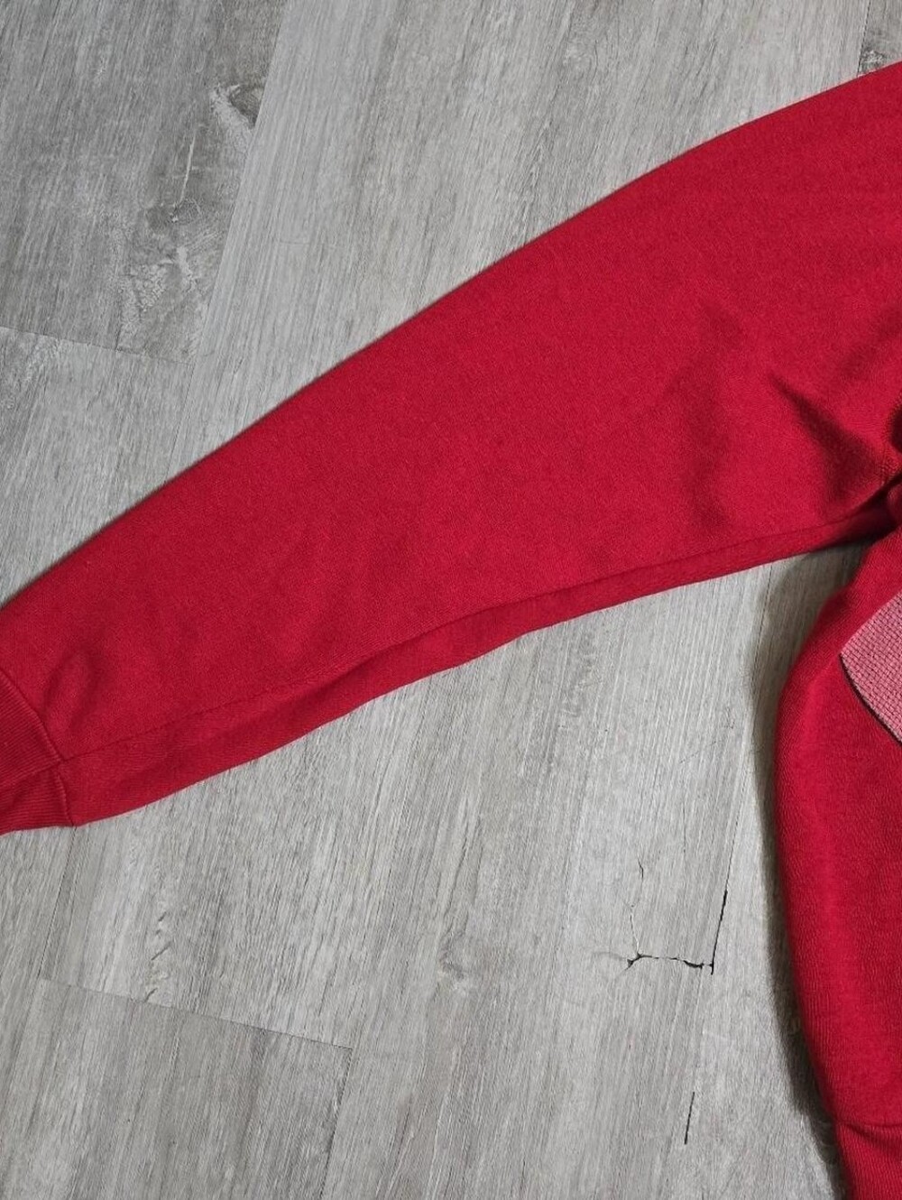 Vintage 70s Peanuts Snoopy and Charlie Brown Valentine's Red Sweatshirt Crewneck - Picture 6 of 6